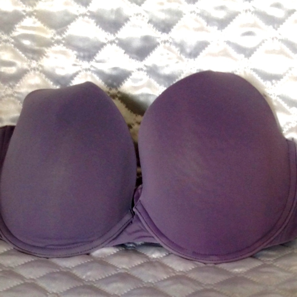 Victoria secret regular (non-push up) Bra (purple,34D)